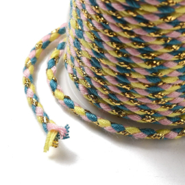 1 rol Metallic gevlochten koord – katoen/polyester mix – 1,5 mm – Pink Blue met goudkleurige draad – 4 meter