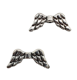 10 x  Tibetaans zilveren Engelen vleugeltje 20 x 9 x 3mm gat 1mm