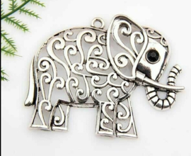 Grote Tibetaans zilveren hanger olifant (zonder 3mm puntsteen) 49 x64mm oogje: 3mm