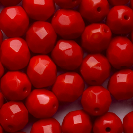 15  x Ronde Tsjechische kralen facet kristal 8mm kleur: koraal rood gat: 1mm