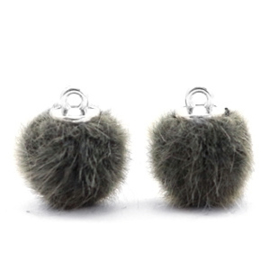 2 x Pompom bedels faux fur 12mm Sage green