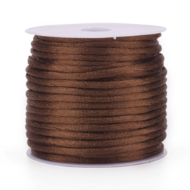 Rol met 30 meter satijn koord Nylon Marcramé koord 1mm kleur coconut brown