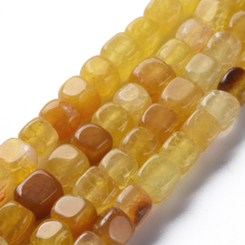 10 x Agaat edelsteen kralen kubus 5-8 x 4-8 x 4-6 mm – gat 1,2 mm – Gold