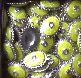 Schitterende metalen tussenzetsel 37 x 22 mm Lime
