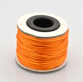 Rol met 30 meter satijn koord Nylon Marcramé koord 1mm kleur orange (in bestelling)