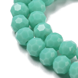 1 x Glaskralen streng facetgeslepen rond 4 mm – gat 0,7 mm – Medium Sea Green