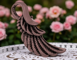 4 x Metalen engelenvleugeltje bedel – roodkoper kleur – 32 x 11 x 3 mm – oogje ca. 7 x 4 mm