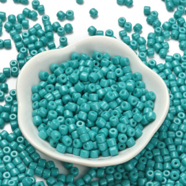 20 gram Baked Pearl Beads – glaskralen met parelglans 4,5 x 3,5 mm – gat 1,2 mm – dark turquoise