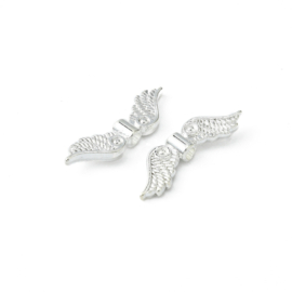 10 x Metalen bedels vleugels 23 x 7 mm – gat 1,5 mm – zilverkleur