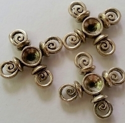 Per stuk Antiek zilveren metalen kastje spiralen 22 mm, ruimte voor 8 mm plaksteen