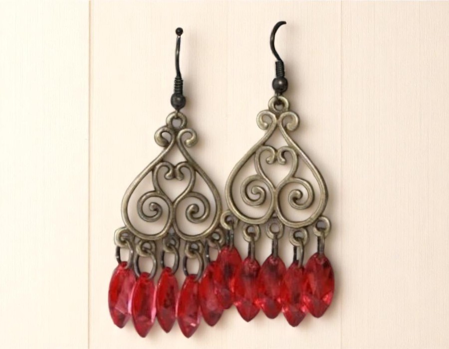 2 x Metalen hangornamenten – geel koperkleur – ca. 33 x 22,5 x 1,5 mm – gat ca. 2,5 mm