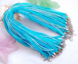 Koord ketting van organza lint en waxkoord c.a. 50cm turquoise