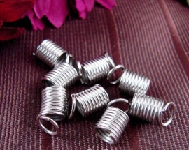 10 x  verzilverde veer- veterklemmen 5 x 4mm binnenmaat: 2,6mm