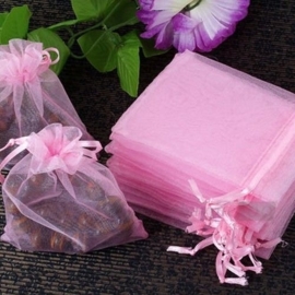 c.a. 100 stuks organza zakjes, roze  10 x 12cm