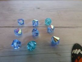 10 x Preciosa Kristal Bicone 6mm blue ab gat: 1mm