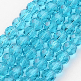 1 x Glaskralen streng facetgeslepen rond 7,8-8,2 x 7,8 mm – gat 1 mm – Medium Aquamarine