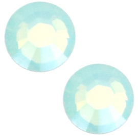 2  x  Swarovski Flat back - SS20 - 4.7 mm - Pacific Opal