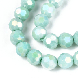 1 x Glaskralen streng facetgeslepen rond 7,8-8,2 x 7,8 mm – gat 1 mm – Medium Aquamarine