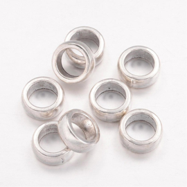 10 x DQ verzilverde gesloten ringen 11 x 5mm gat: 7,5mm