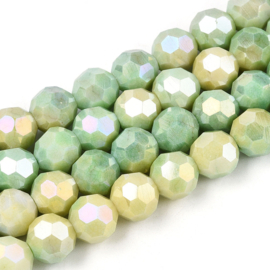 1 x Glaskralen streng facetgeslepen rond 7,8-8,2 x 7,8 mm – gat 1 mm – Green Yellow