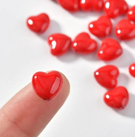 10 x Valentijs hartjes acryl kralen rood  9 x 10mm gat 1mm ♥