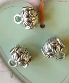 10 x Tibetaans zilveren bails hanger 8 x 10mm Ø 3,6mm oogje: 1,4mm