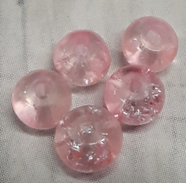 20 stuks Glaskraal rond transparant roze  4 mm gat 1mm