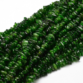 20 x Chips stone kralen 5~14 x4~10mm gat: 1mm Diopside