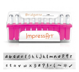 ImpressArt Bridgette slagletters set kleine letters 3mm Fuchsia