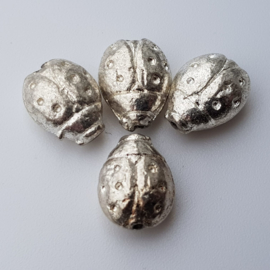 5 x metalen zilveren kraal lieveheersbeestje 11 mm