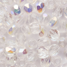 30  x ronde Tsjechische kralen facet kristal afm: 4mm Kleur: transparant AB gat c.a.: 1mm