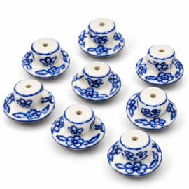 2 x Keramiek kop en schotels kralen 17 x 20 mm – gat ca. 1,5 mm – Delfts blauw