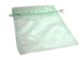 1 x luxe organza cadeau-zakje pastel groen 12,5 x 17,5cm