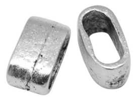 10 x Gesloten tussen zetsel ring, ovaal, schuiver  mooi om twee koorden bijelkaar te houden 13x7x7mm gat: 5mm keuze uit antiek zilver of antiek goud