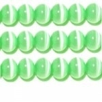 20 stuks prachtige cateye kralen 4 a 5 mm licht groen