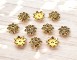 10 x Metalen kralenkapjes bloem, goudkleur 14 x 3,5mm gat: 2mm