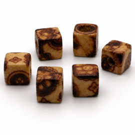 25 x Afrikaanse houten kralen kubus 8 x 8 mm – gat ca. 3 mm – met print