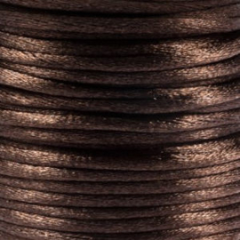 2 meter Macramé Draad 2 mm Dark Andorra Brown