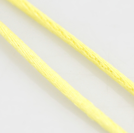 Rol met 30 meter satijn koord Nylon Marcramé koord 1mm kleur champagne yellow