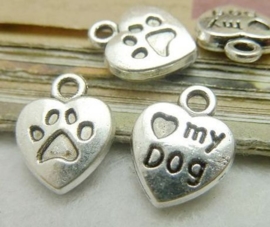 10 x antiek zilveren bedeltje "love my dog" 13 x 10 x 3mm zilver oogje: 2mm ♥ (Nikkelvrij)