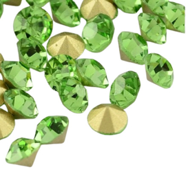 10 x Puntsteen kristal glas SS12 c.a. 3,5mm Licht Groen