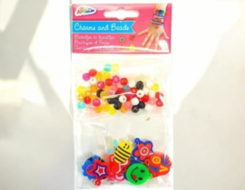 Assortiment zakje Grafix kinderkralen en bedels