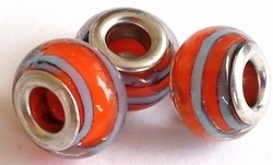 Per stuk Glaskraal European-style oranje/blauw gestreept 14 mm