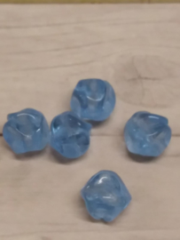 10 Stuks licht blauwe doorzichtige glaskralen in een bijzondere vorm 6mm gat 1mm