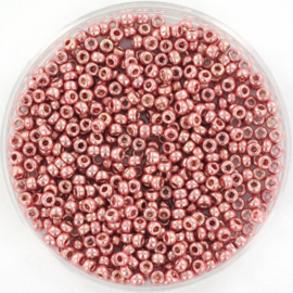 c.a. 5 gram Miyuki rocailles 11/0 - duracoat galvanized dark coral pink
