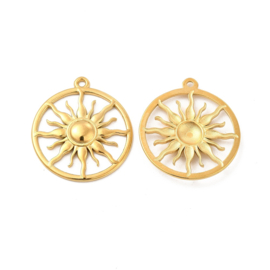 1 x Ion Plating (IP) RVS 304 Ronde Zon bedel Real 18k Gold Plated, 26,5 x 24 x 2,5mm oogje 1,4 mm