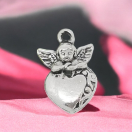4 x metalen antiek zilverkleur bedel "hart" met engel 24,5 x 16,5 x 4mm Gat: 2,5mm