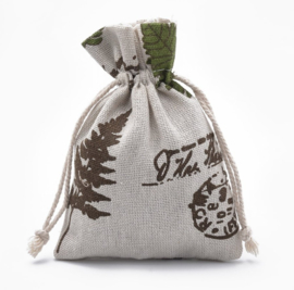 Stoffen cadeauzakje met blaadjes c.a. 14 x 10 cm, jute zand kleur