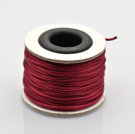 Rol met 30 meter satijn koord Nylon Marcramé koord 1mm kleur dark red