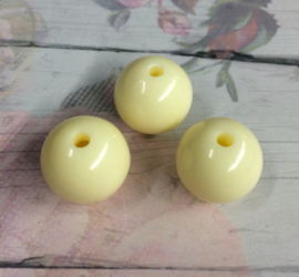 15 x acrylkralen creme 17,5mm gat 3mm